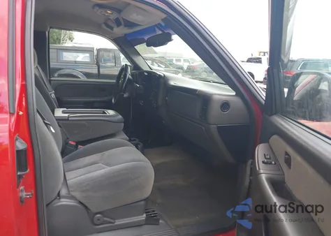 2003 Chevrolet Silverado 1500 Ls from USA, damaged, VIN 2GCEC19TX31137861